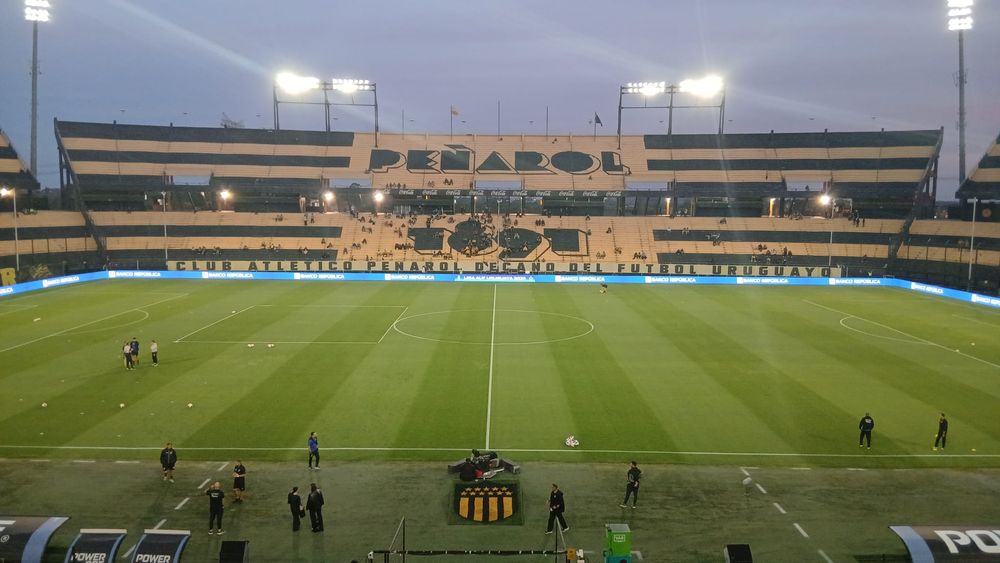 Estadio Campeón del Siglo