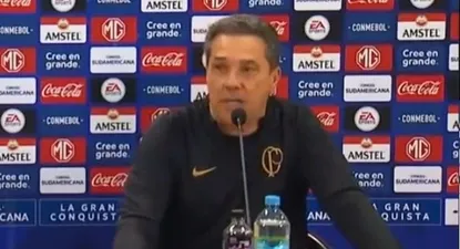 ¿fueron racistas los gestos del uruguayo sebastian avellino? mira que dijo el dt del corinthians