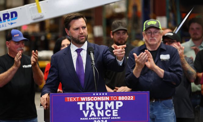 El candidato republicano a la vicepresidencia, J.D. Vance, en Wisconsin, 7 de agosto