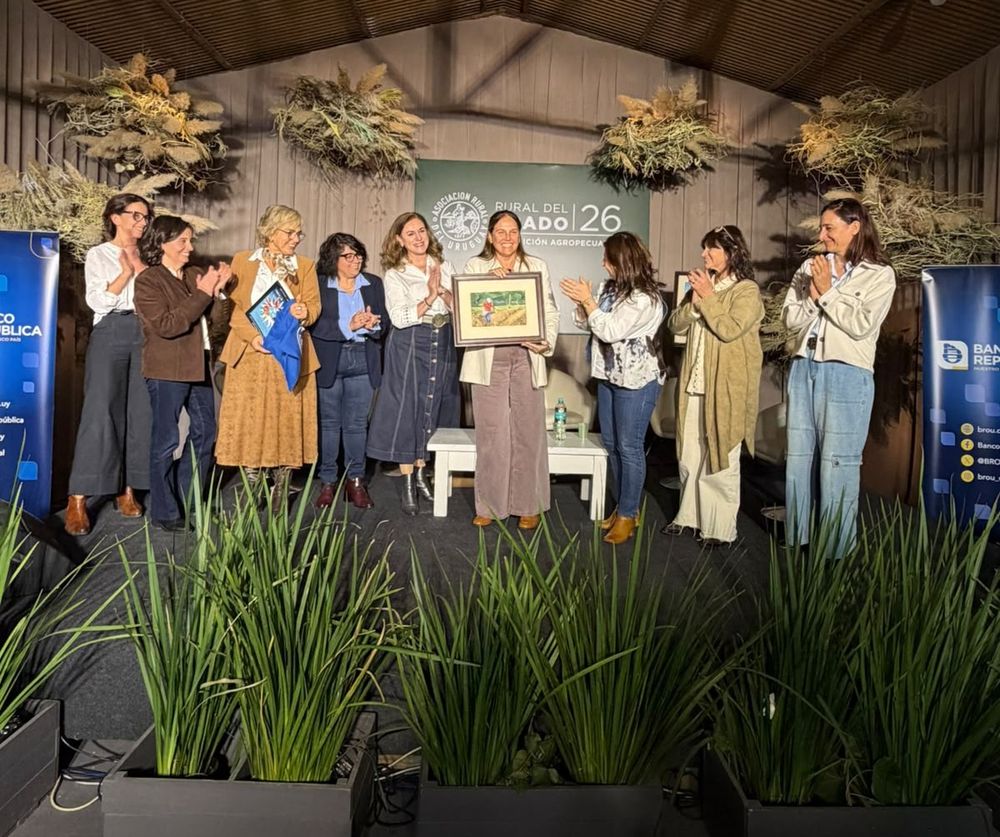 Empresarias que conectan mercados, generan valor y construyen futuro, una de las instancia clave en la reciente Expo Rural del Prado, exposición agropecuaria organizada por la ARU.