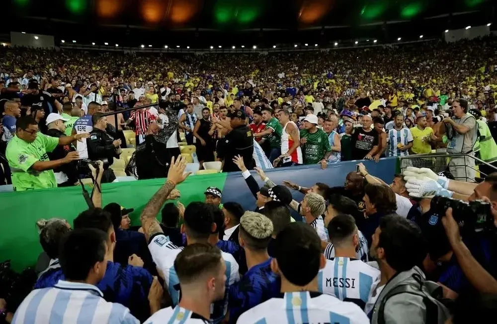 Detienen a una hincha argentina