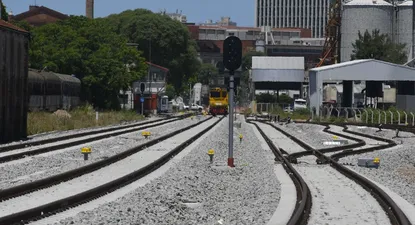 Ferrocarril Central: primer tren con celulosa llegará esta semana al puerto de Montevideo