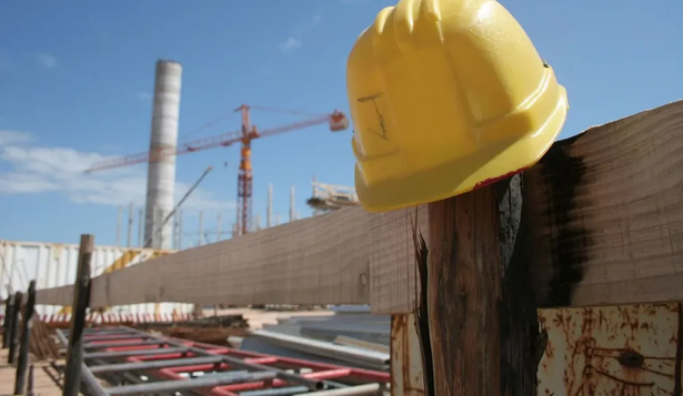 Sindicato de la Construcción propone jubilación a los 55 años para no tener que trabajar hasta morir