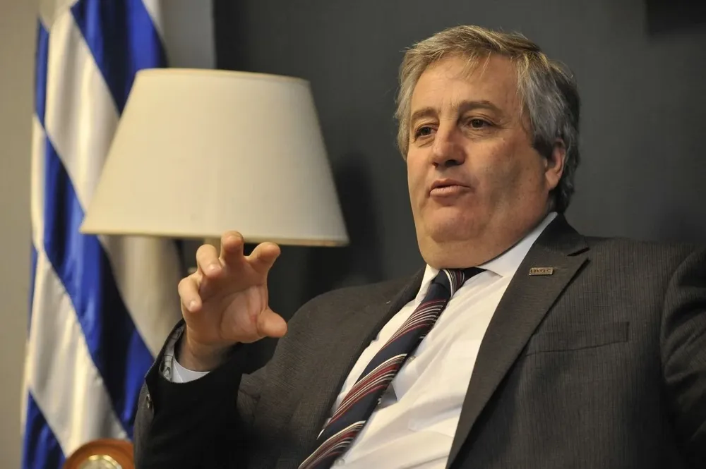 Carrefour: Conrado Ferber, presidente del INAC, dirigió una carta al CEO de la empresa, con varias puntualizaciones.