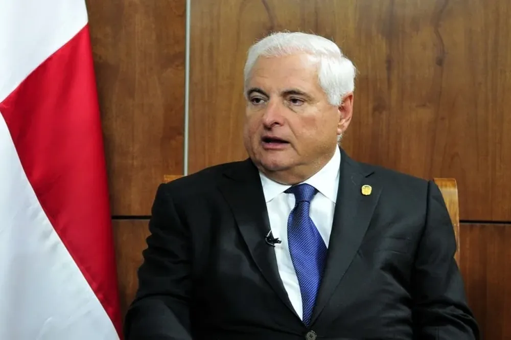 Martinelli pidió asilo en la Embajada de Nicaragua en Panamá por considerarse “perseguido por razones políticas” y “encontrarse en riesgo” su “vida, integridad física y seguridad”.