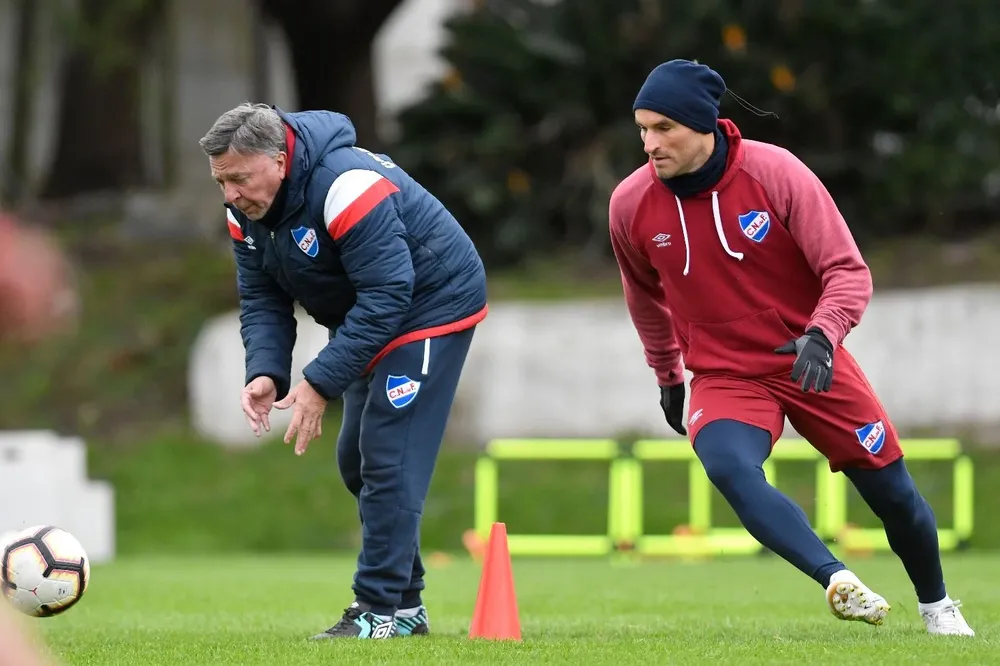 Bergessio entrena junto al profe Moreno