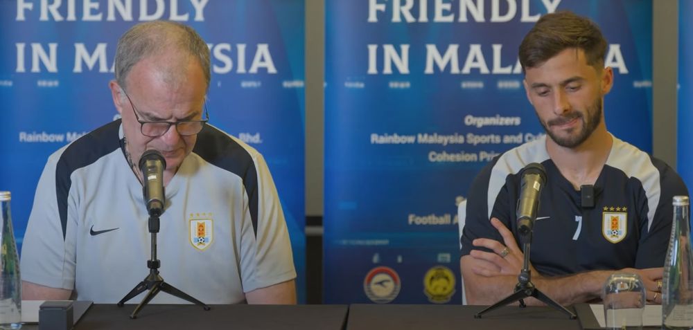 Marcelo Bielsa habló en conferencia de prensa junto a Marcelo Saracchi previo al partido ante Uzbekistán en Malasia