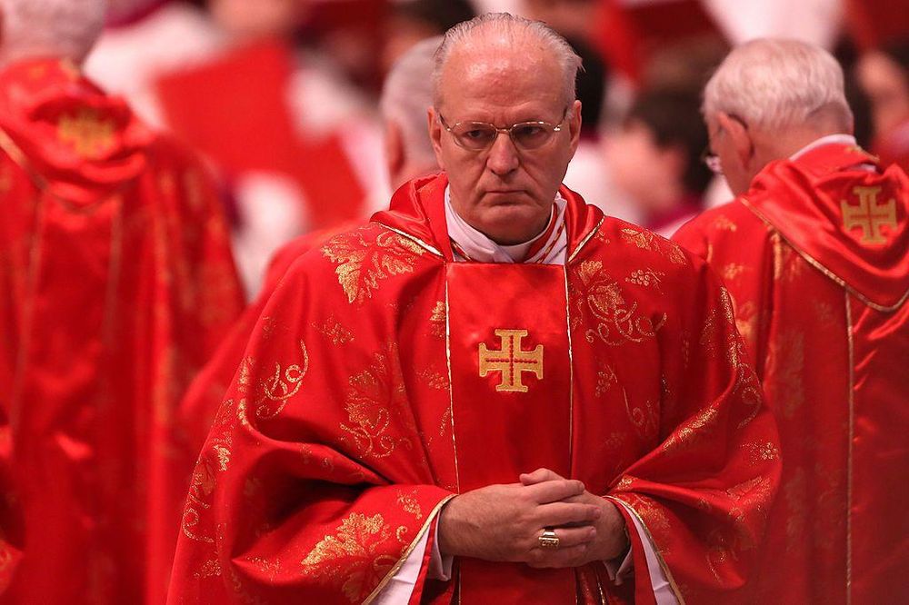 El cardenal húngaro Peter Erdo es visto como un representante del ala conservadora dentro del grupo de cardenales electores.