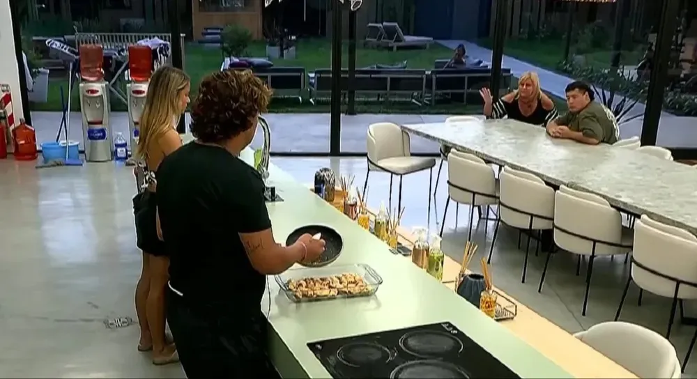 Pelea de Emma y Virginia