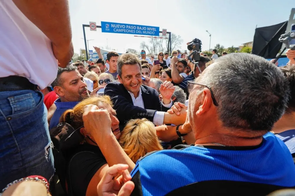 Sergio Massa de caravana