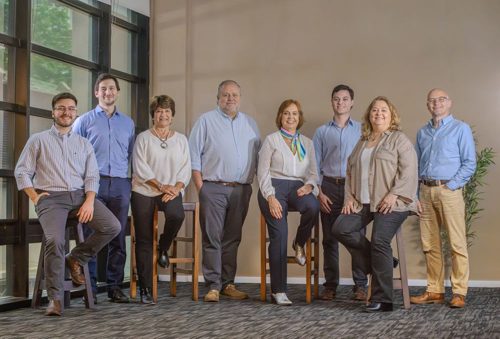 Federico Braglia, Álvaro Críado, María José Bastón, Diego Braglia, Anna Giannattasio, Santiago Navarro Braglia, Carolina Braglia y Juan Antonio Braglia.