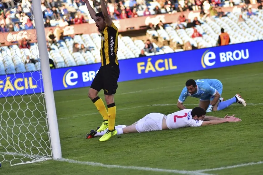Gastón Rodríguez vuelve a la titularidad y buscará otro festejo.