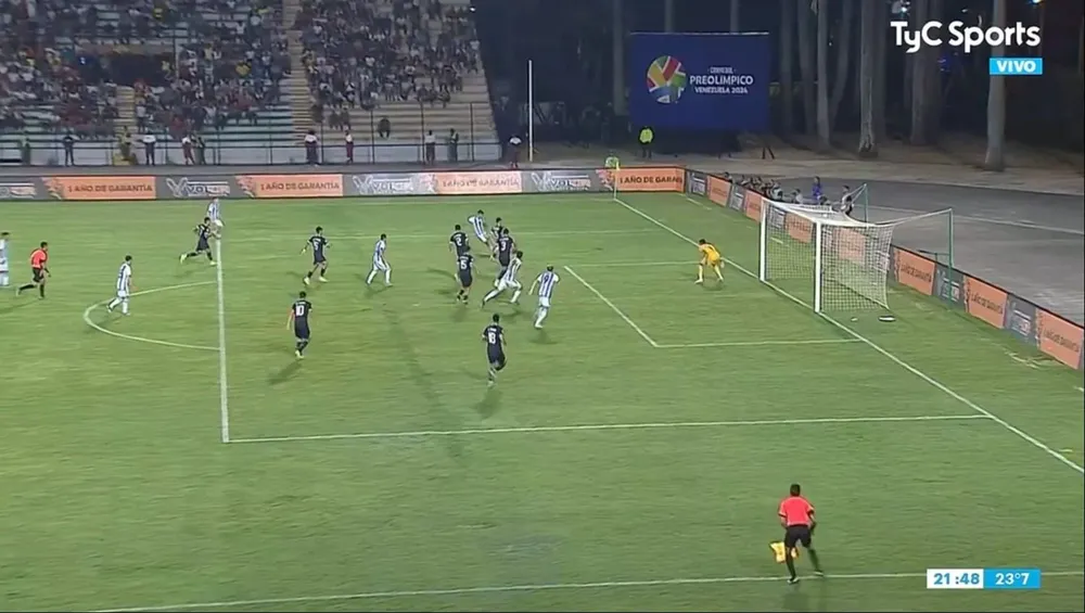 Gol de Luciano Gondou para Argentina
