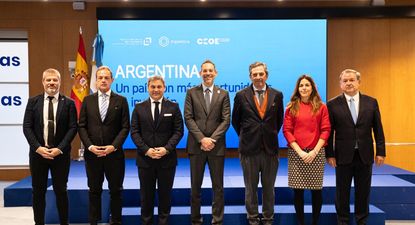 El presidente de la Agencia Argentina de Inversiones y Comercio Internacional, Diego G. Sugalesca con inversores españoles