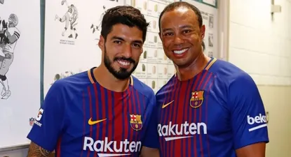 Tiger Woods no se quiso perder la foto con Suárez