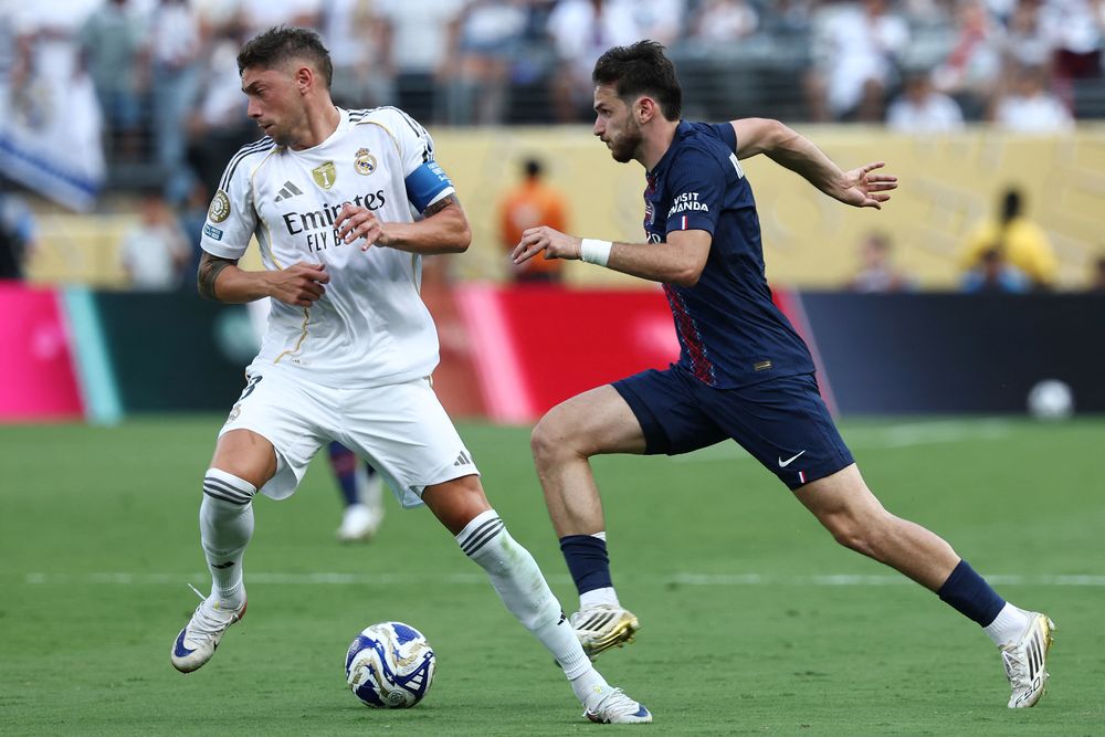 Federico Valverde y Khvicha Kvaratskhelia