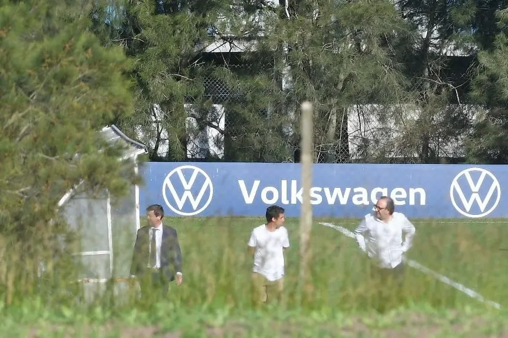 Alonso, Pérez y Casales en la práctica