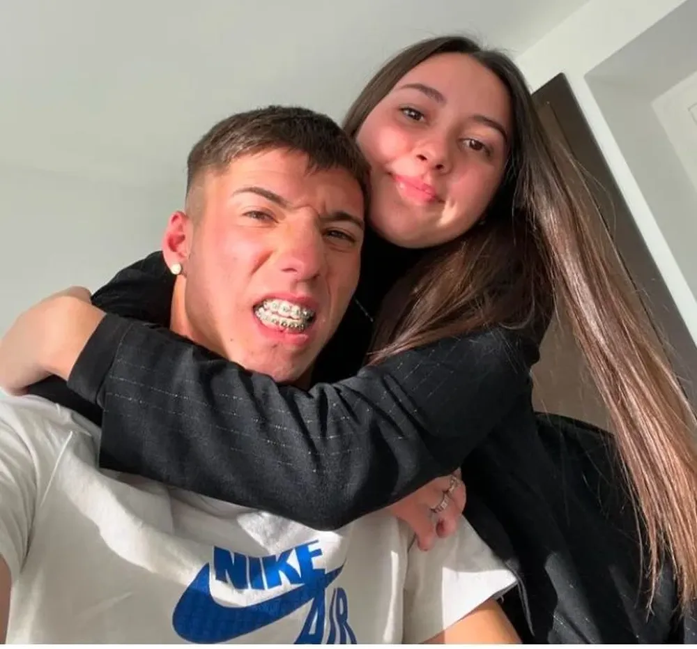 Damián García y su novia