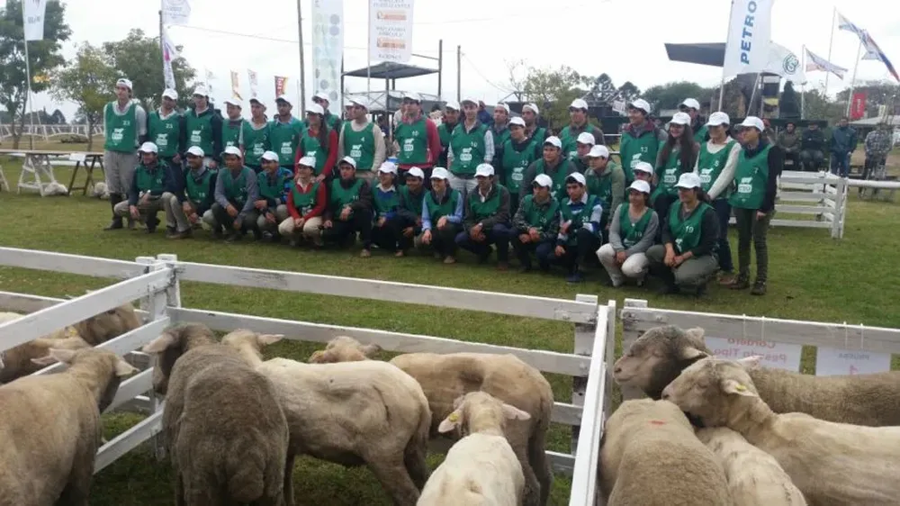 El Salto Ovino incluyó la primera clasificatoria para las Ovinpíadas
