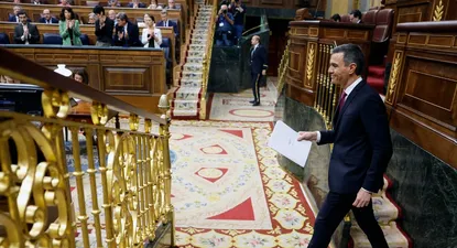 El presidente del Gobierno, Pedro Sánchez, se dirige a intervenir durante la sesión de control al Ejecutivo este miércoles en el Congreso.