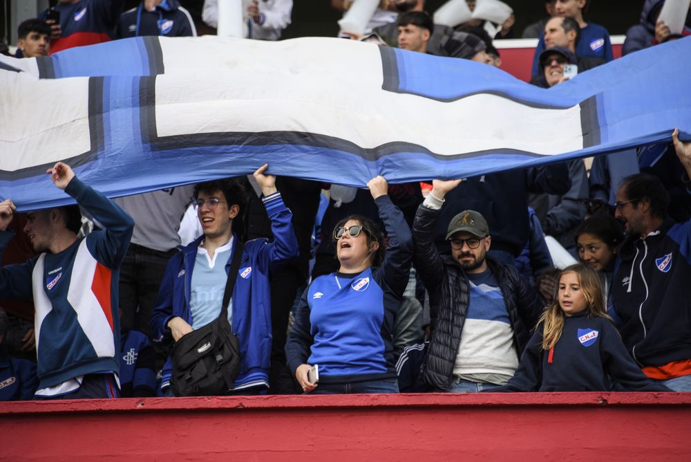20241006 Hinchas, hinchada de Nacional. Clásico Torneo Clausura 2024, Nacional vs Peñarol (51).jpg