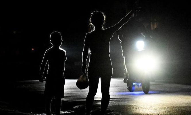 Cuba sufre un apagón masivo que deja sin electricidad a toda la isla