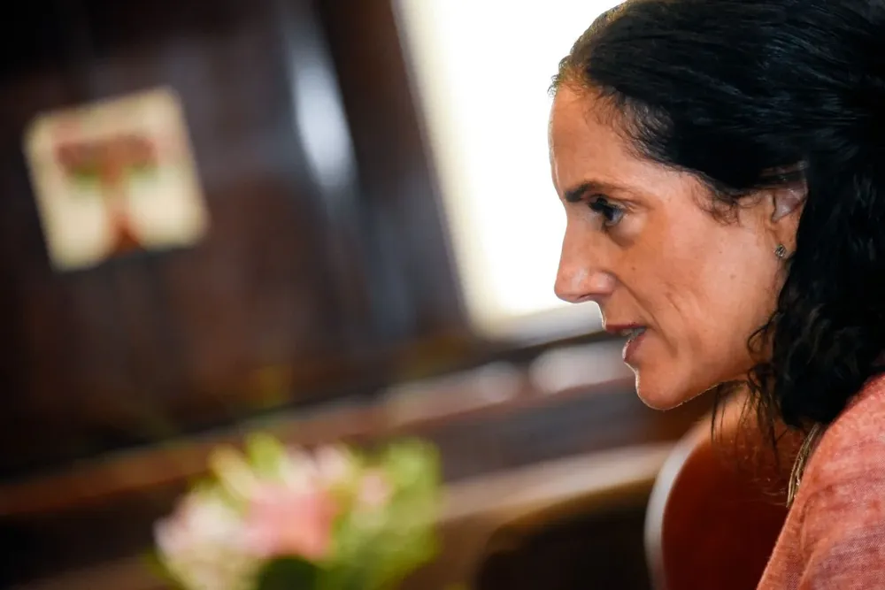 La ministra de Economía considera muy mejorable el proyecto de deudores