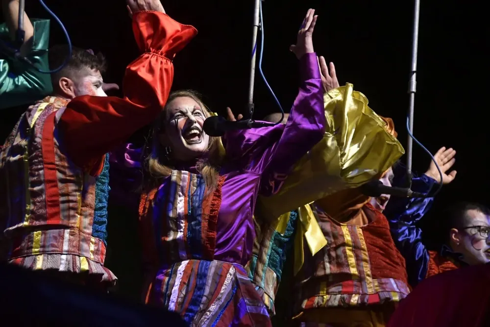La actividad en los tablados se intensificará desde este viernes.