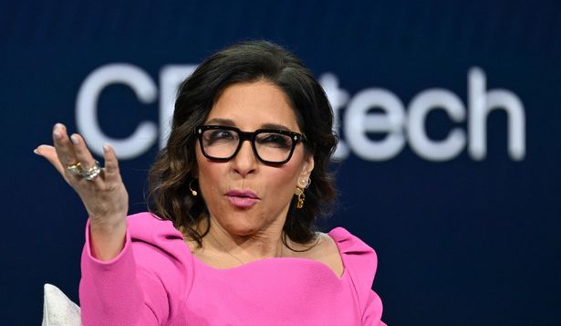 Tras dos años en el cargo, la CEO de X abandonó la empresa de Elon Musk.