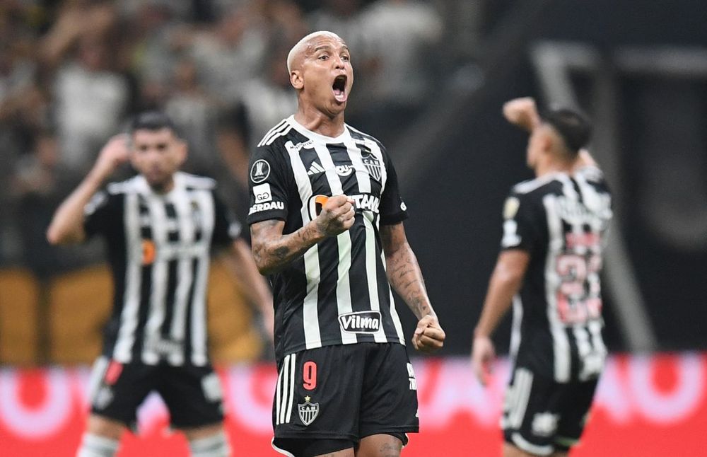 Deyverson al pasar a la final de la Copa Libertadores con Atlético Mineiro Deyverson al pasar a la final de la Copa Libertadores con Atlético Mineiro
