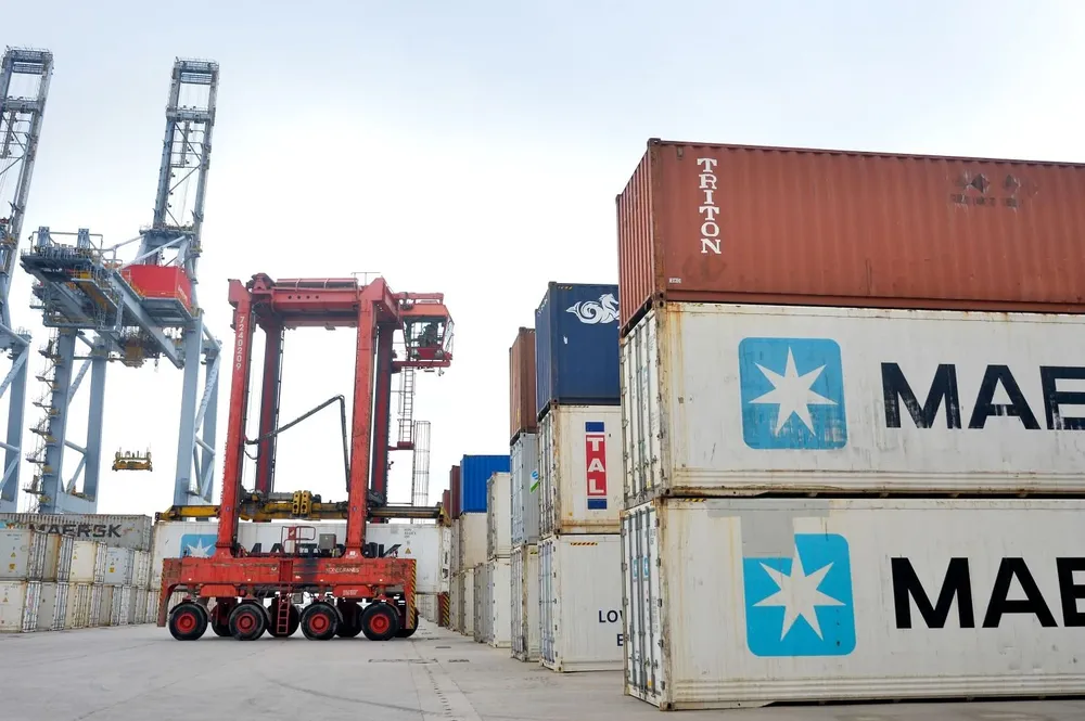 Operaciones en el puerto de Montevideo