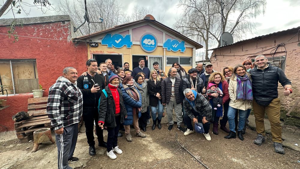 Valeria Ripoll en los barrios de Montevideo