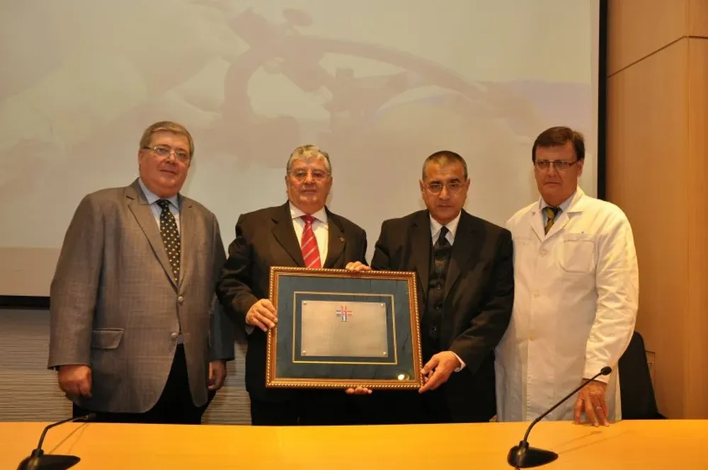 Dr. Julio Martínez , Gerardo García Rial, Dr. Víctor Soria y Dr. Eduardo Grandal.