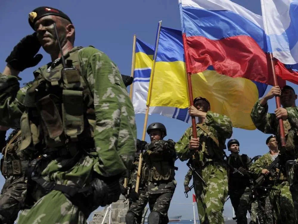 Tropas de Rusia en un ejercicio junto a militares ucranianos