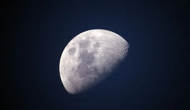 Las noches de pasado mañana