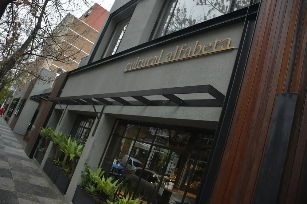 Cultural Alfabeta, la sede de los debates