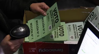 AEBU rectifica postura y acepta extensión horaria voluntaria