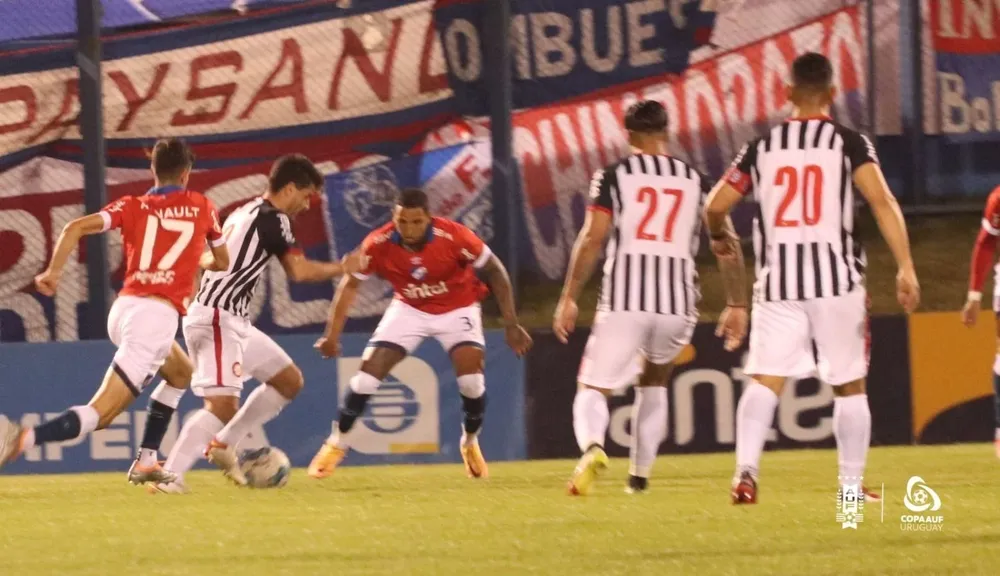 Nacional eliminó a Miramar Misiones en Paysandú
