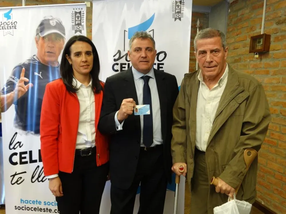 Victoria Díaz, Wilmar Valdéz y Oscar Tabárez