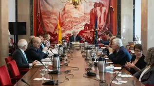 Reunión de la Junta Electoral Central, presidida por el magistrado del Supremo Eduardo Calvo Rojas.