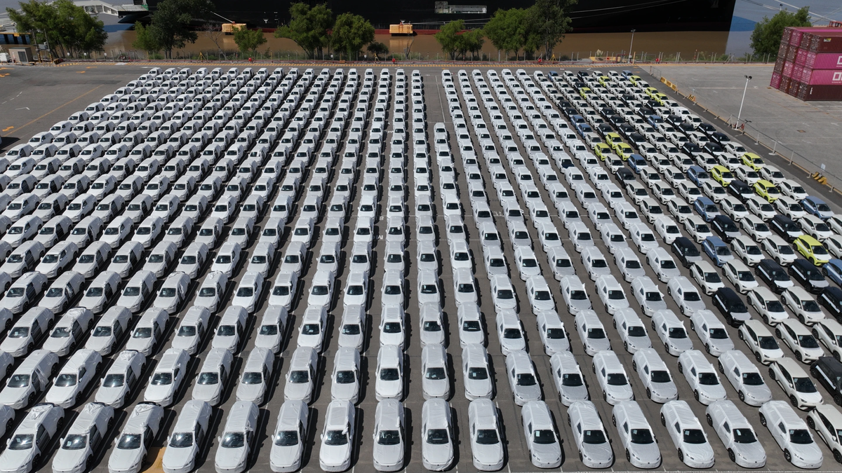 China consolida su hegemonía en el sector de los autos eléctricos y acapara el mercado en América Latina