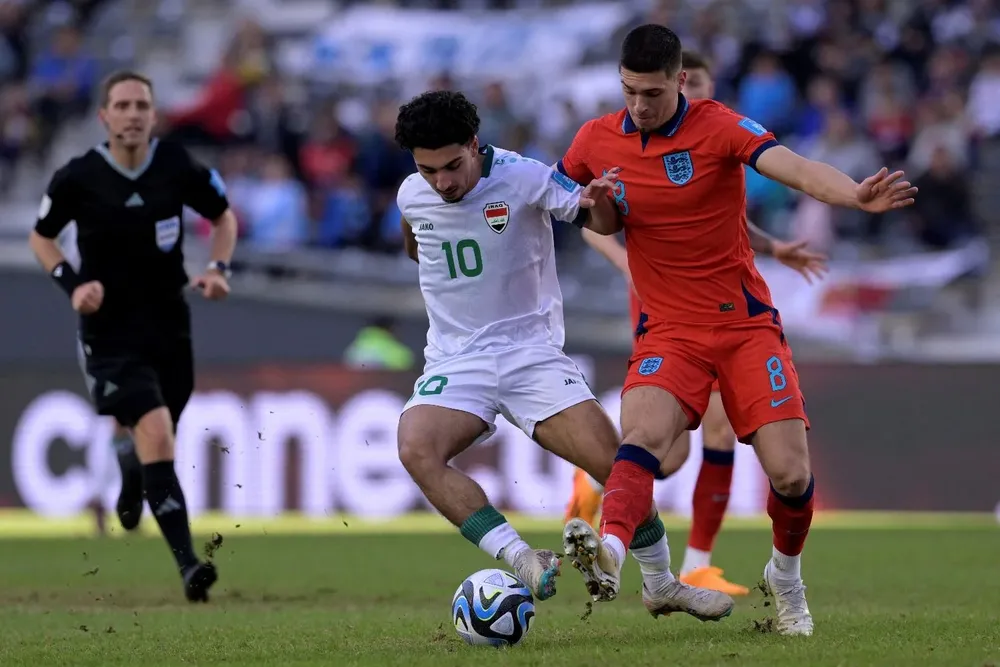 Youssef Amyn y Carney Chukwumeka