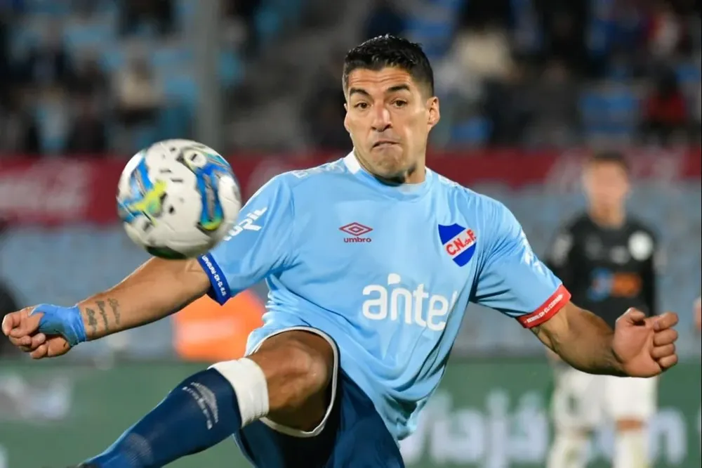 Suárez vuelve al Centenario