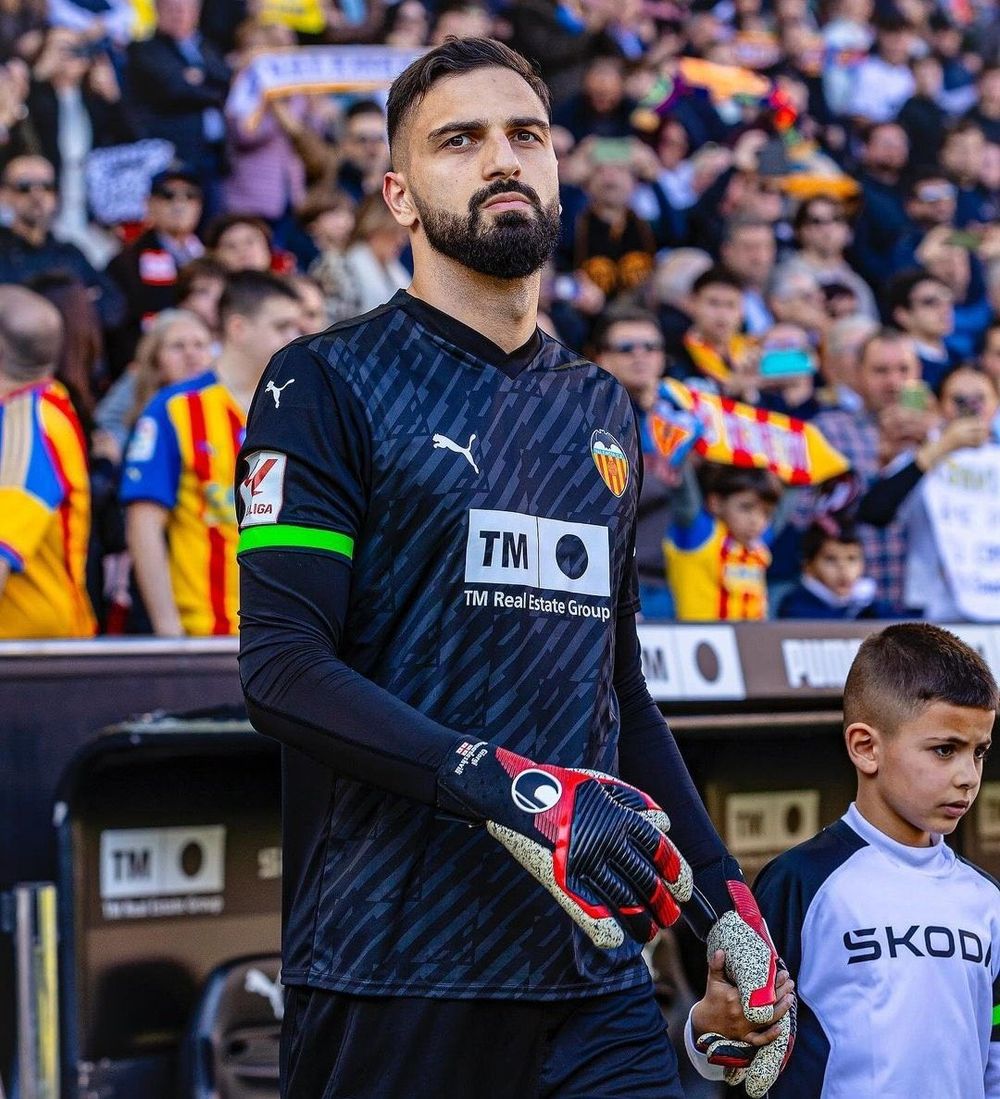 Mamardashvili se va al Liverpool.