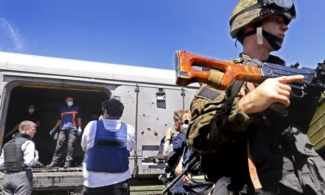 Trasladan restos de víctimas del avión en un tren refrigerado