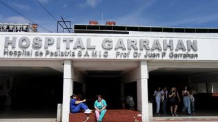 Hospitales como el Garrahan y Bonaparte mostraron superposición de tareas, exceso de personal jerárquico y uso ineficiente de recursos.