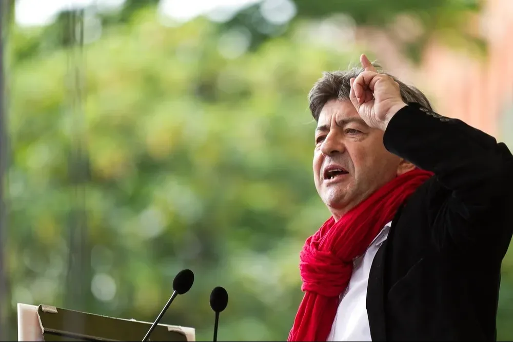 Francia insumisa, el partido de Jean Luc Melenchon, quedó tercero en la última encuesta del periódico Libération.
