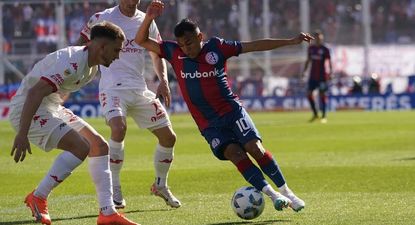 Con 10 jugadores, San Lorenzo lo empató al final en el clásico de Boedo