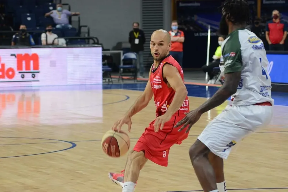Marcos Marotta, 3 puntos y 3 asistencias