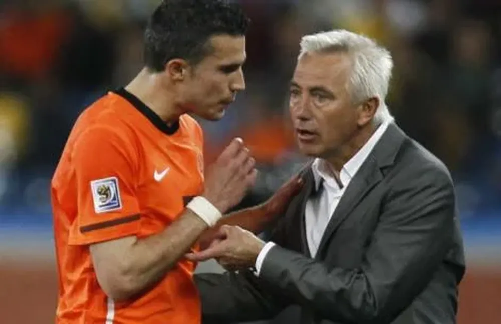 Van Persie habló de más